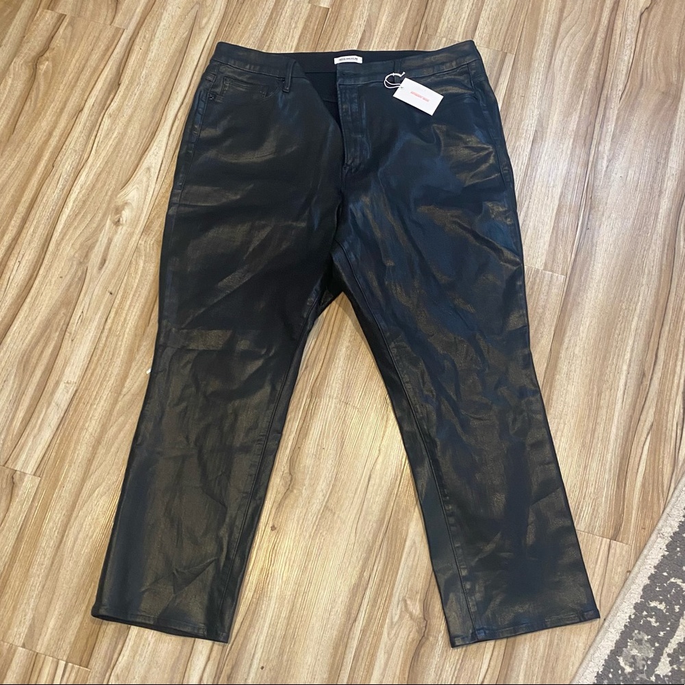 Good American Straight Coated Jeans